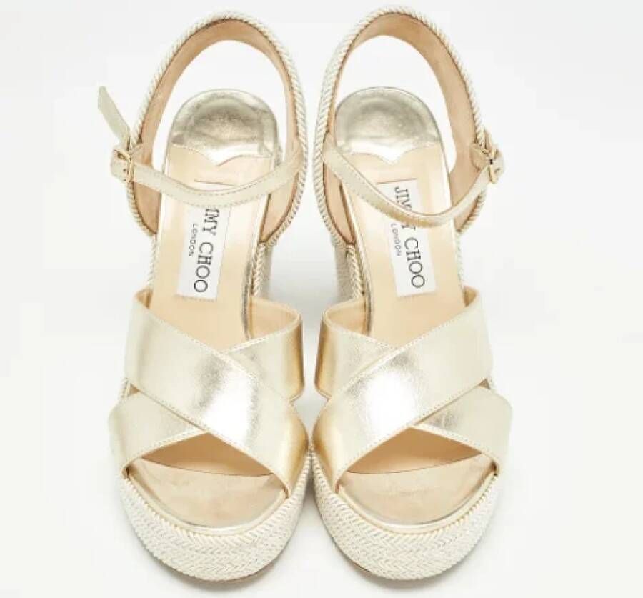 Jimmy Choo Pre-owned Leather sandals Yellow Dames