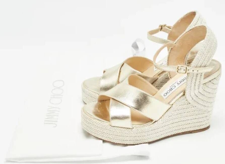 Jimmy Choo Pre-owned Leather sandals Yellow Dames