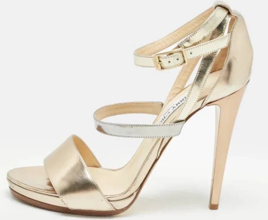 Jimmy Choo Pre-owned Leather sandals Yellow Dames