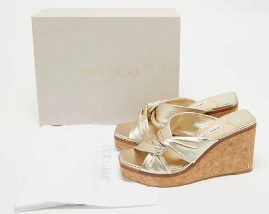 Jimmy Choo Pre-owned Leather sandals Yellow Dames