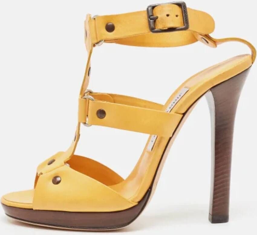 Jimmy Choo Pre-owned Leather sandals Yellow Dames