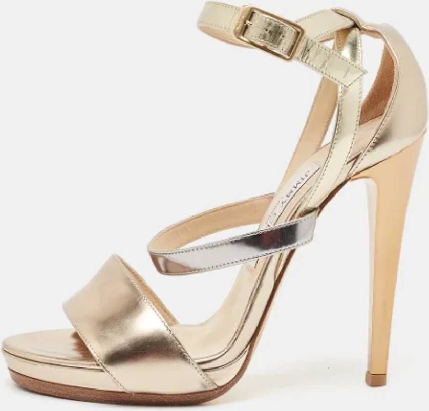 Jimmy Choo Pre-owned Leather sandals Yellow Dames