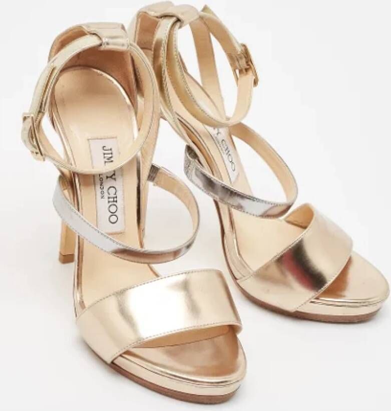 Jimmy Choo Pre-owned Leather sandals Yellow Dames