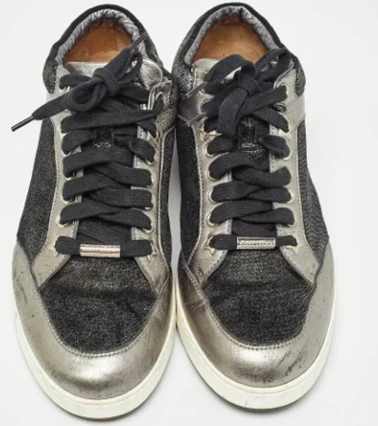 Jimmy Choo Pre-owned Leather sneakers Gray Dames