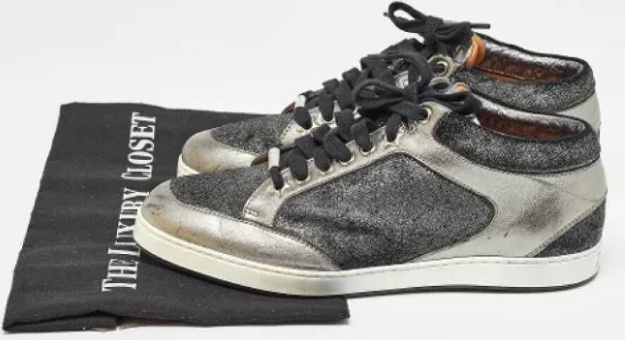 Jimmy Choo Pre-owned Leather sneakers Gray Dames