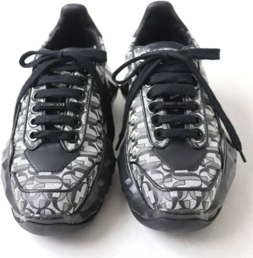 Jimmy Choo Pre-owned Leather sneakers Gray Dames