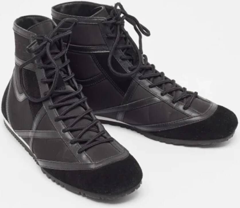Jimmy Choo Pre-owned Nylon sneakers Black Dames