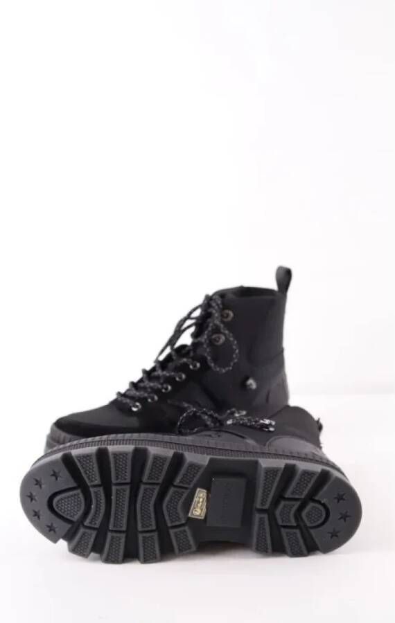 Jimmy Choo Pre-owned Polyester sneakers Black Dames