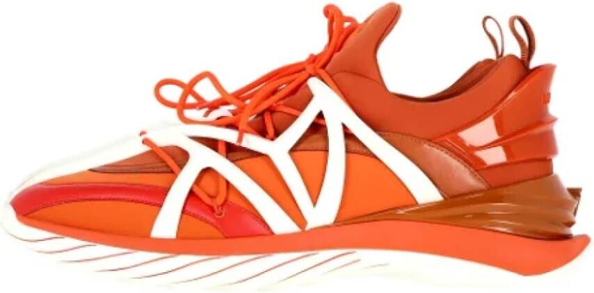 Jimmy Choo Pre-owned Rubber sneakers Orange Heren