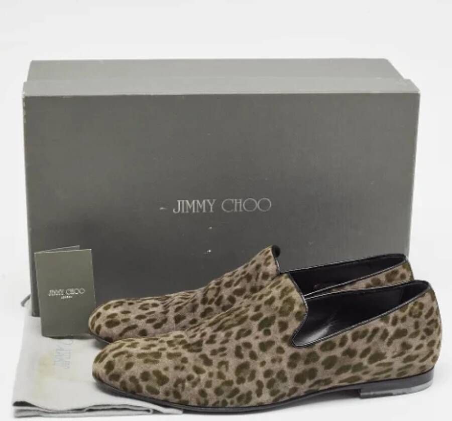 Jimmy Choo Pre-owned Suede flats Gray Heren