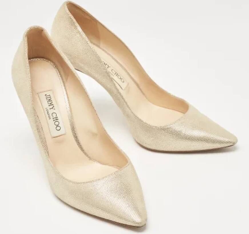 Jimmy Choo Pre-owned Suede heels Beige Dames