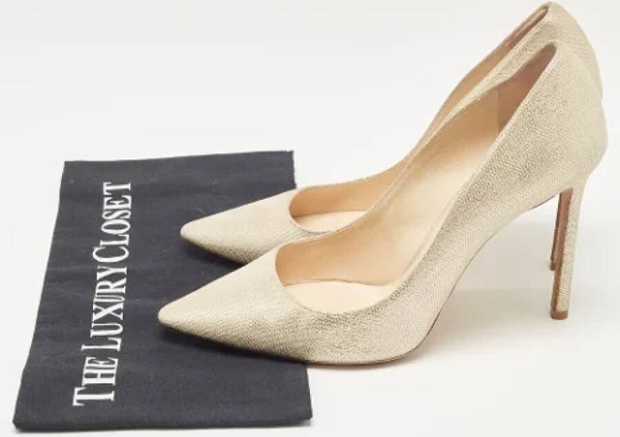 Jimmy Choo Pre-owned Suede heels Beige Dames