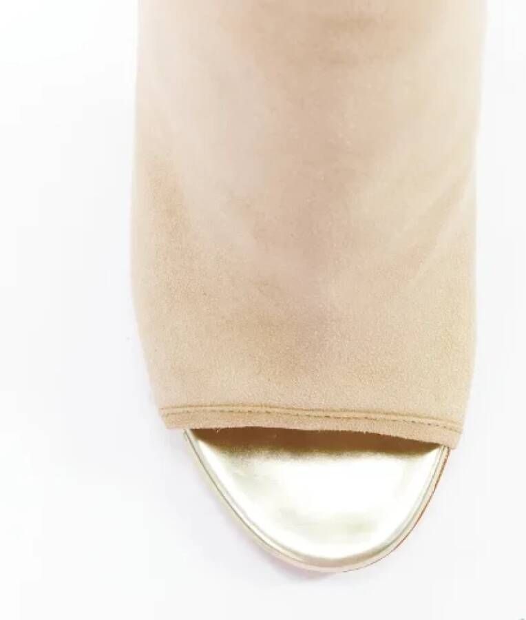 Jimmy Choo Pre-owned Suede heels Beige Dames