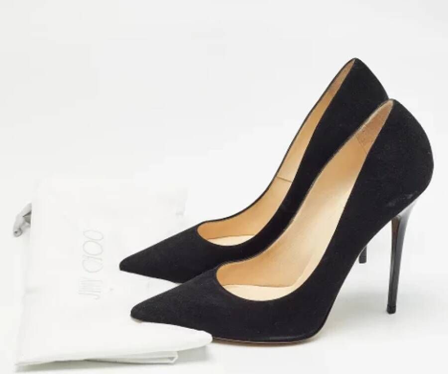 Jimmy Choo Pre-owned Suede heels Black Dames