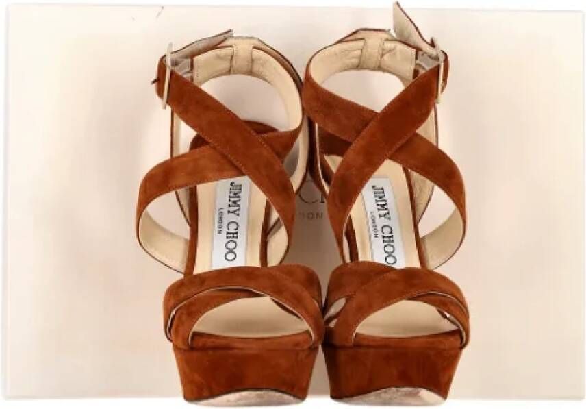 Jimmy Choo Pre-owned Suede heels Brown Dames