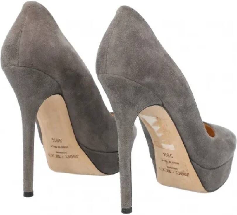 Jimmy Choo Pre-owned Suede heels Gray Dames