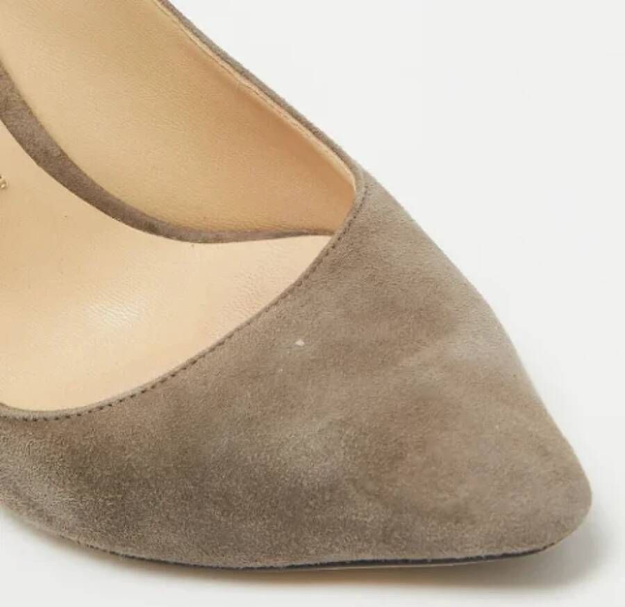 Jimmy Choo Pre-owned Suede heels Gray Dames