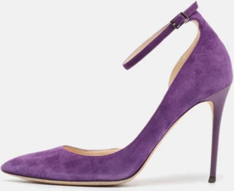 Jimmy Choo Pre-owned Suede heels Purple Dames