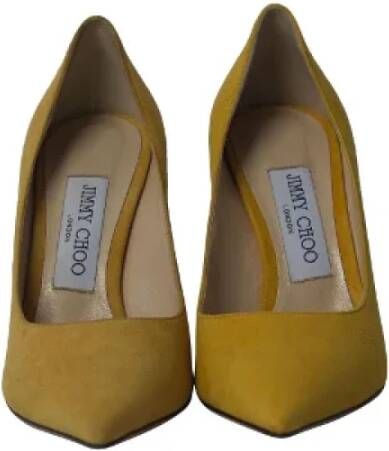 Jimmy Choo Pre-owned Suede heels Yellow Dames