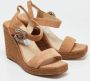 Jimmy Choo Pre-owned Suede sandals Beige Dames - Thumbnail 4