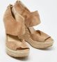 Jimmy Choo Pre-owned Suede sandals Beige Dames - Thumbnail 4