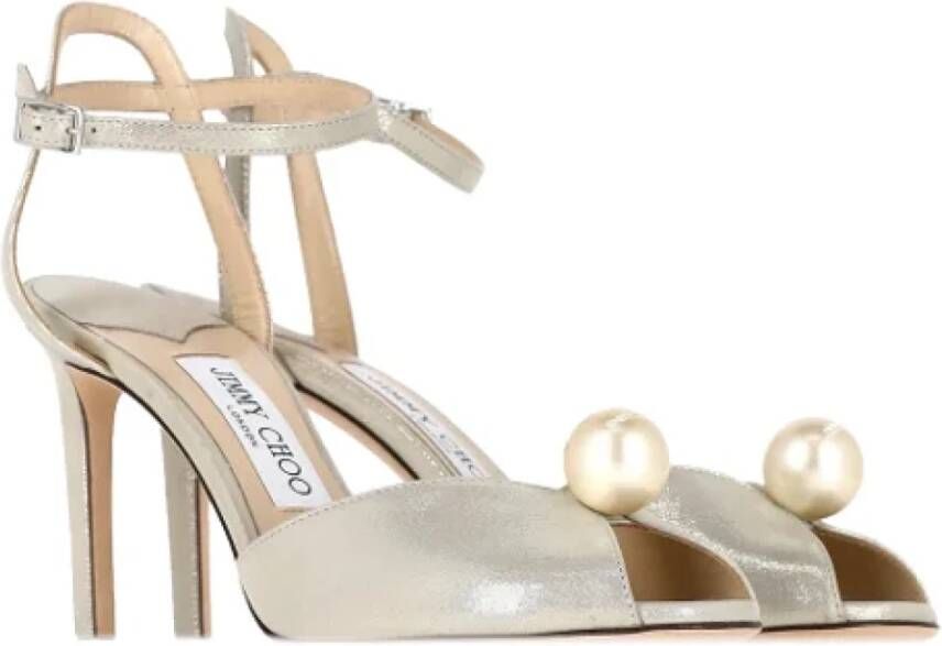 Jimmy Choo Pre-owned Suede sandals Beige Dames