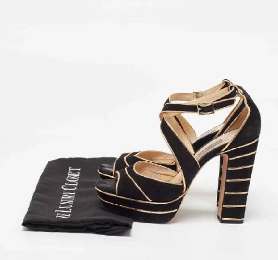 Jimmy Choo Pre-owned Suede sandals Black Dames