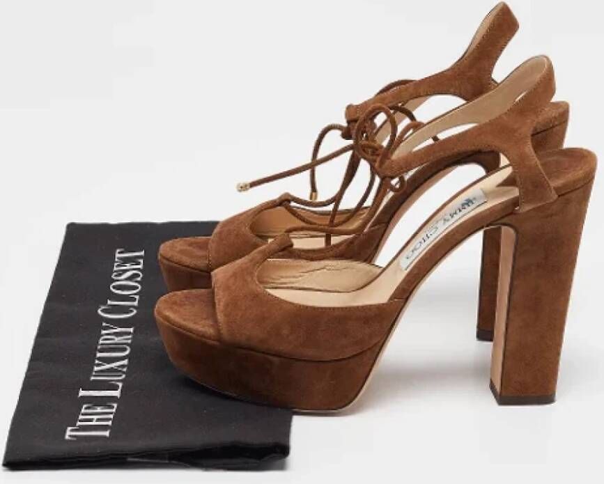 Jimmy Choo Pre-owned Suede sandals Brown Dames