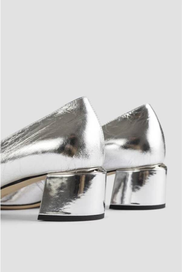 Jimmy Choo Zilveren Leren Pumps met Band Gray Dames