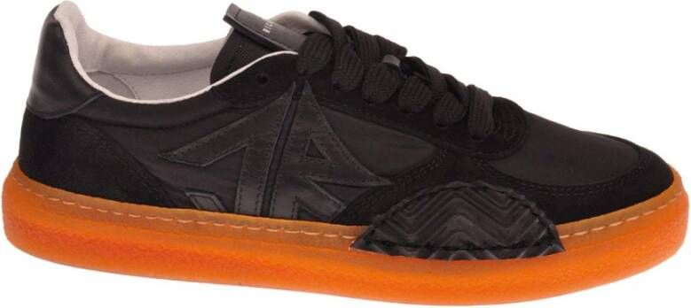 John Richmond Logo Geborduurde Sneakers Ronde Neus Rubberen Zool Black Dames