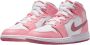 Jordan Klassieke Valentine`s Day Sneakers Pink Dames - Thumbnail 2