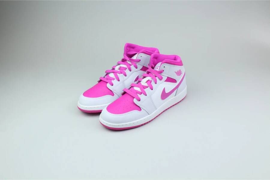 Jordan Fire Pink Mid-Top Sneaker Pink Dames