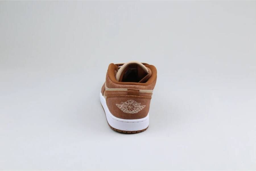 Jordan Koffiebruine Lage Sneakers Brown Dames