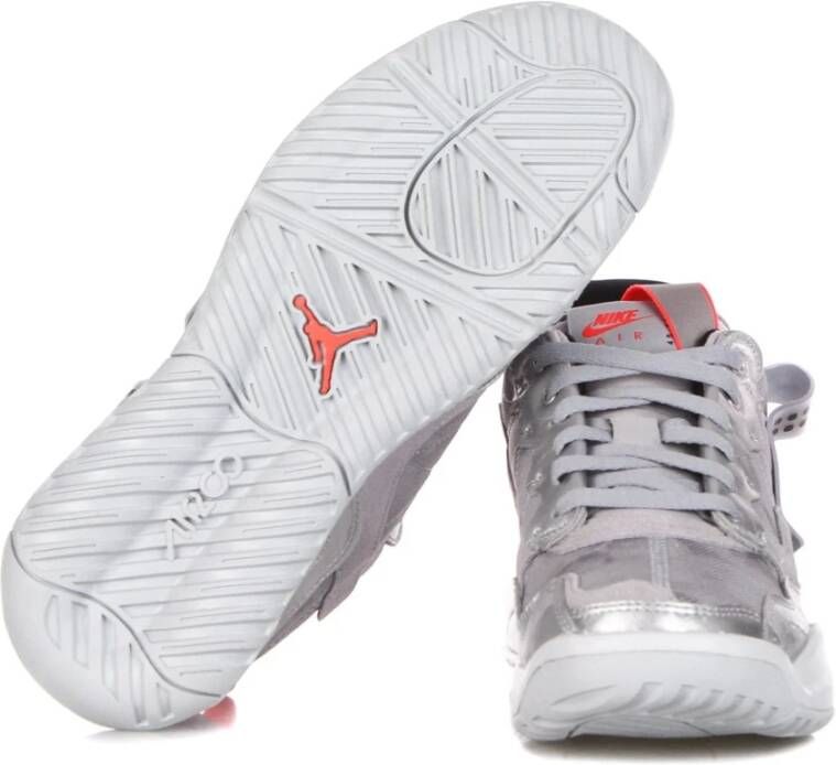 Jordan Lage Sneakers met Jumpman-logo Gray Heren