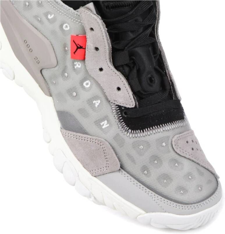 Jordan Lage Vetersneakers met Jumpman Logo Gray Heren