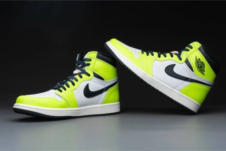 Nike "Visionary Sneakers Wit Zwart" Geel Heren