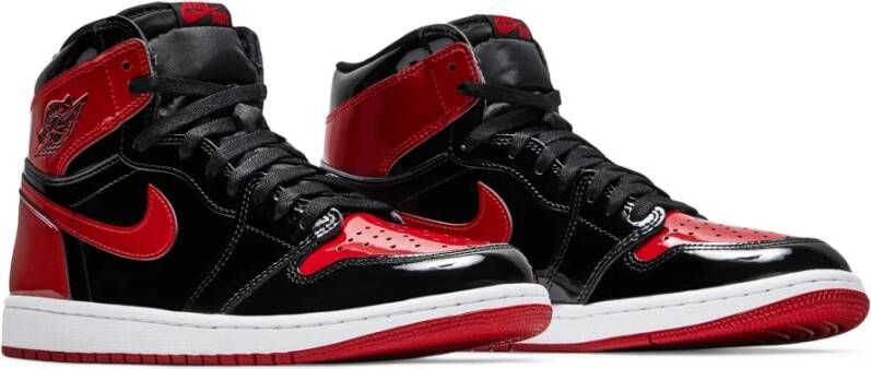 Jordan Retro High OG Patent Bred Schoenen Red Heren