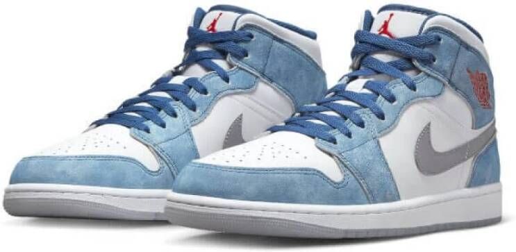 Jordan Mid Sneakers in Blauw Heren