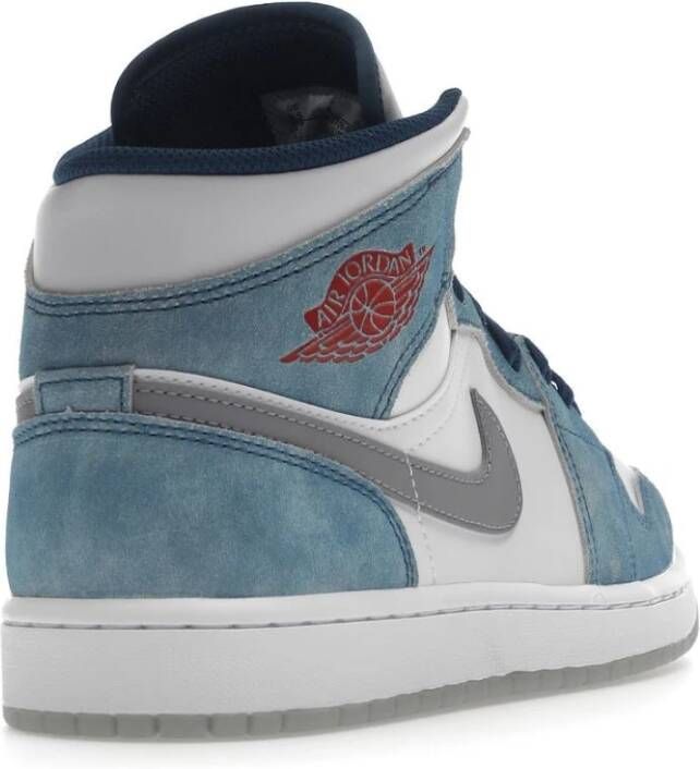 Jordan Mid Sneakers in Blauw Heren