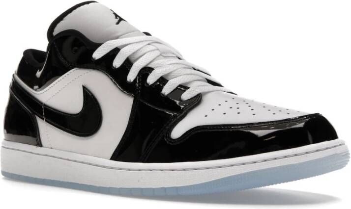 Jordan Low SE Concord Sneakers Blauw Heren