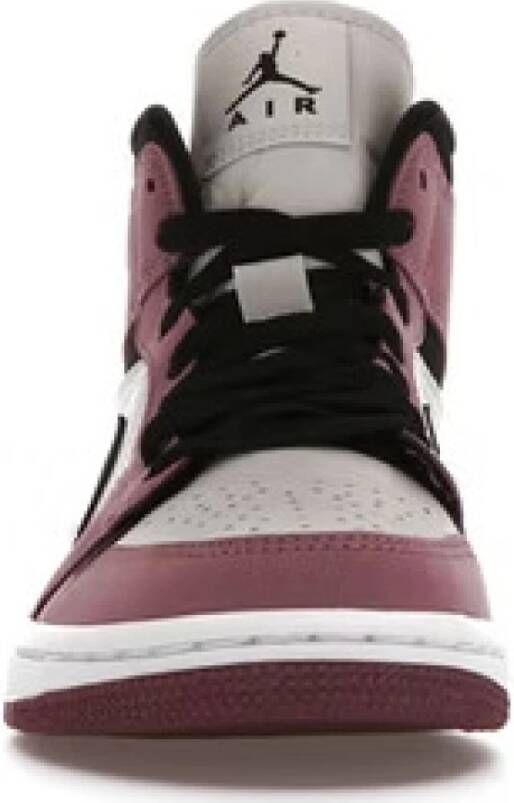 Jordan Stijlvolle Mid Sneakers voor vrouwen Roze Dames
