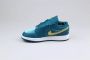 Jordan Velvet Geode Teal Low SE Sneakers Blue Dames - Thumbnail 3