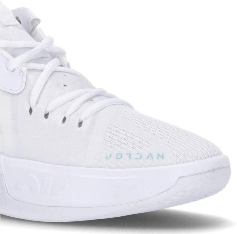 Jordan Witte Sneaker met Aqua Accenten White Heren