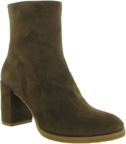 Julie Dee Faynar Schoenen Brown Dames