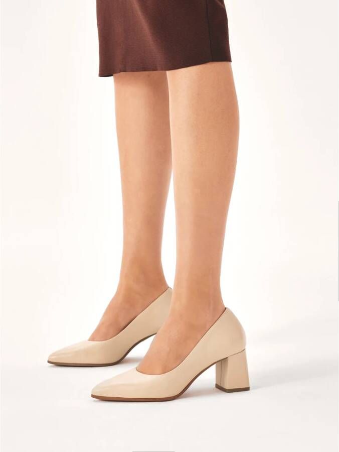 Kazar Beige pumps met comfortabele voering Beige Dames