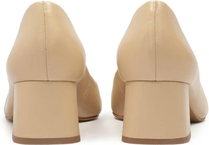 Kazar Beige pumps met een brede hak Beige Dames