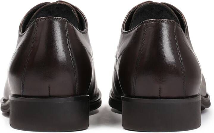 Kazar Bruine derby schoenen voor heren met een elegant geperforeerd patroon Brown Heren