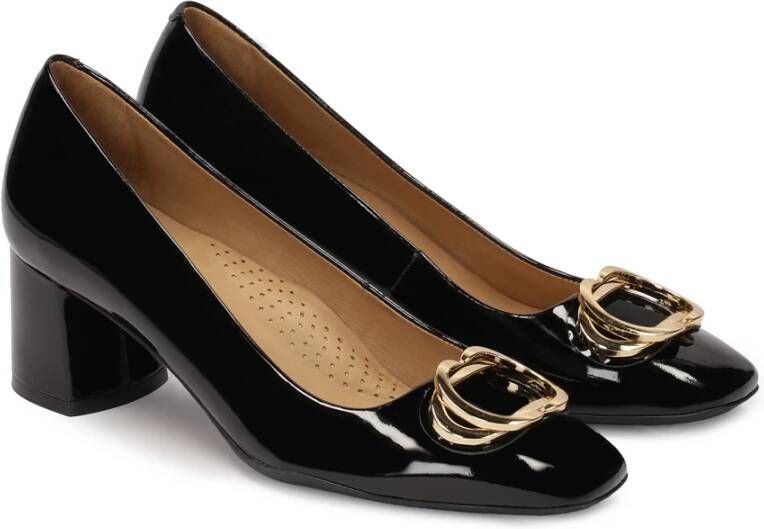 Kazar Comfortabele gelakte pumps met metalen accenten Black Dames