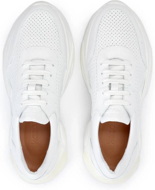 Kazar Dames witte leren sneakers met ergonomische dikke zool White Dames