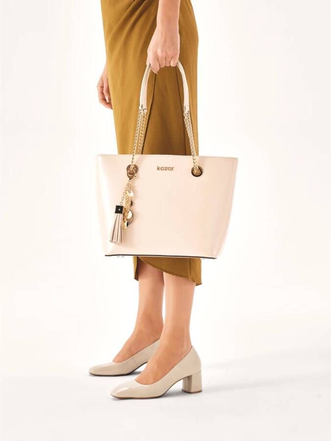 Kazar Gelakte beige pumps met een brede hak Beige Dames